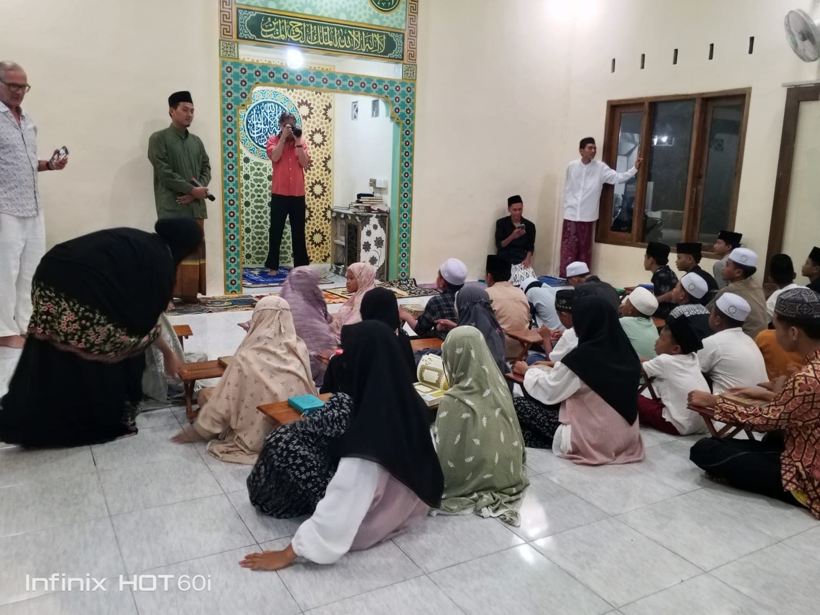 Gambar kisah